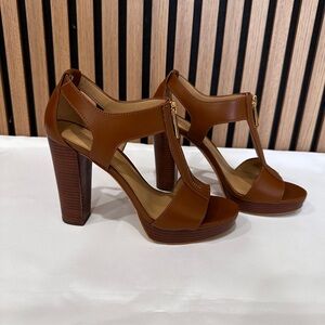 Michael Kors Brown Leather Heels Sandals Round Block Heel Platform Size 5.5M